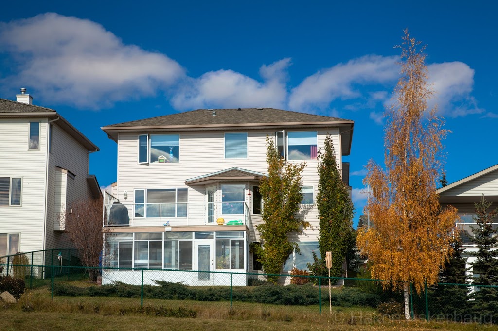 La Casita Bella Vista | 305 Gleneagles View, Cochrane, AB T4C 1P4, Canada | Phone: (403) 708-9643
