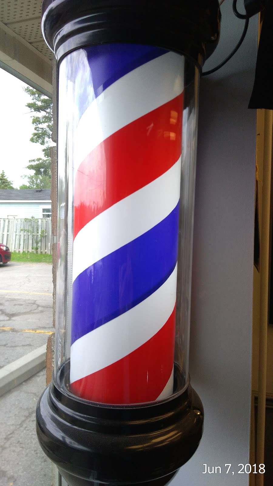 Joes Barber Shop | 139 Mill St, Angus, ON L0M 1B2, Canada | Phone: (705) 424-1500