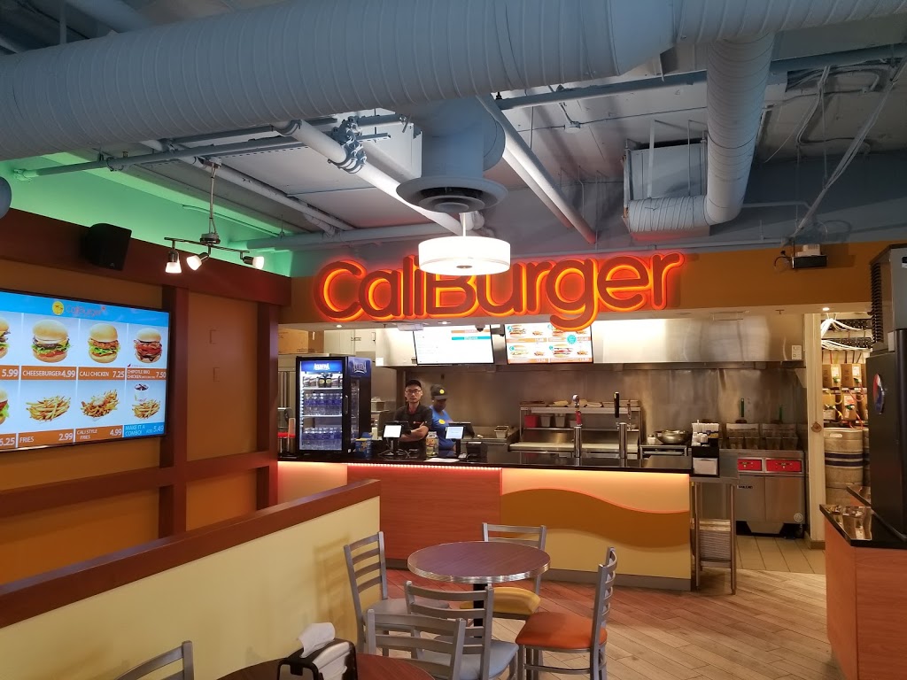 CaliBurger SFU | 8901 Cornerstone Mews, Burnaby, BC V5A 4Y6, Canada | Phone: (604) 294-8478