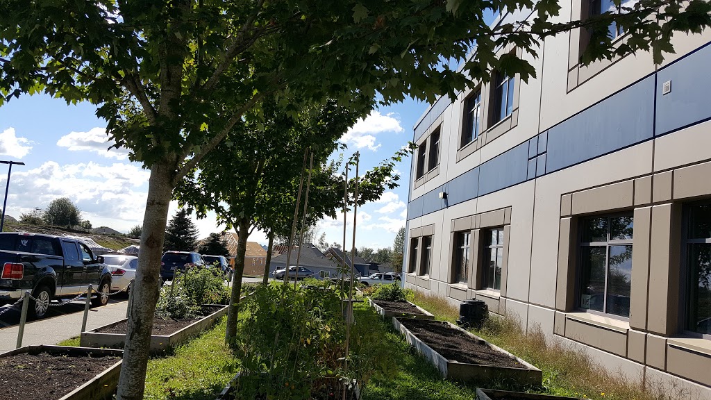 Eugene Reimer Middle School | 3433 Firhill Dr, Abbotsford, BC V2T 6X6, Canada | Phone: (604) 504-5343