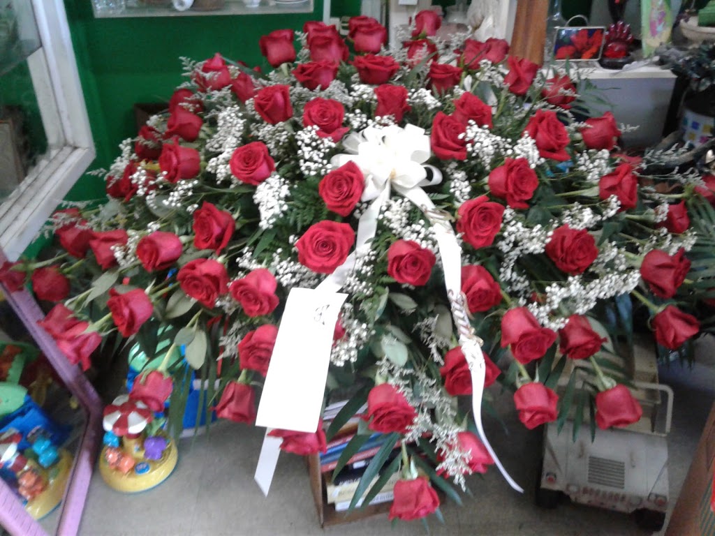 Butterfly Florist | 2402 Kingston Rd, Scarborough, ON M1N 1V2, Canada | Phone: (416) 265-6661