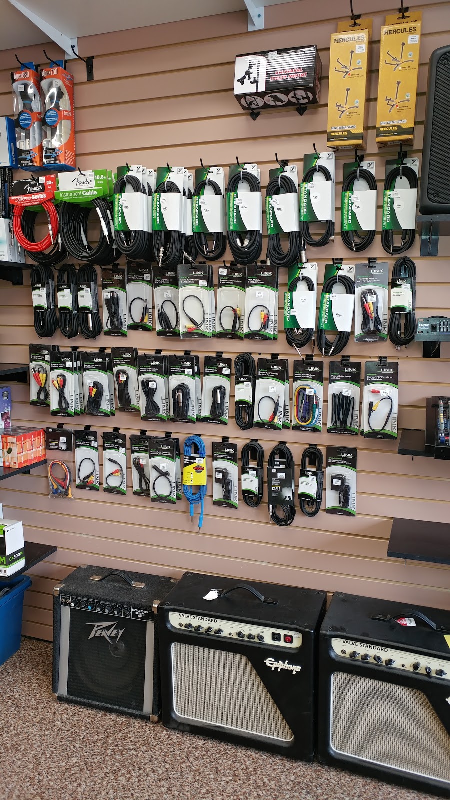 Downtown Sound Again | 29 Front St W, Strathroy, ON N7G 1X5, Canada | Phone: (519) 246-1636