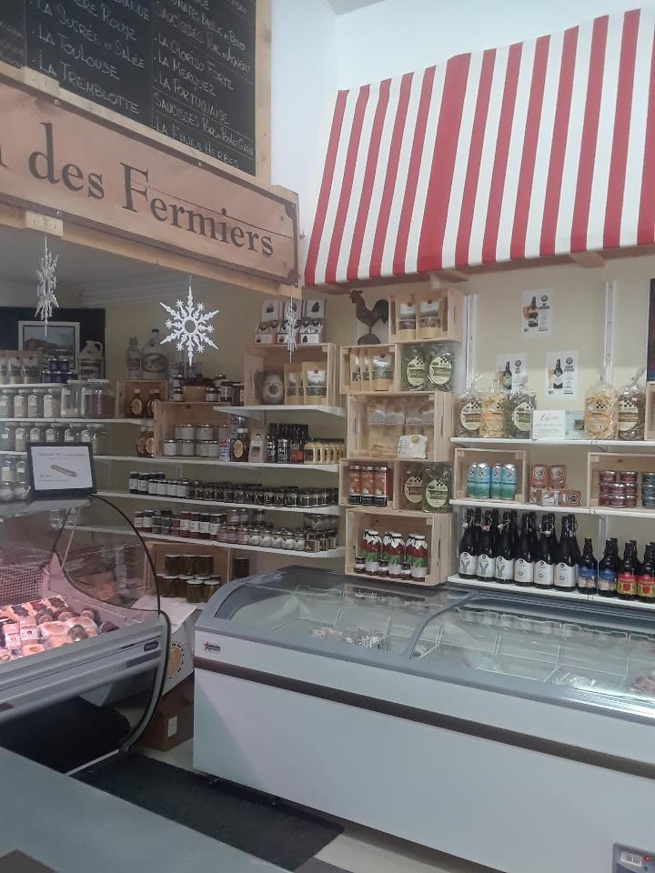 La Maison des Fermiers | 1193 Rue Principale, Saint-Donat-de-Montcalm, QC J0T 2C0, Canada | Phone: (819) 217-6187