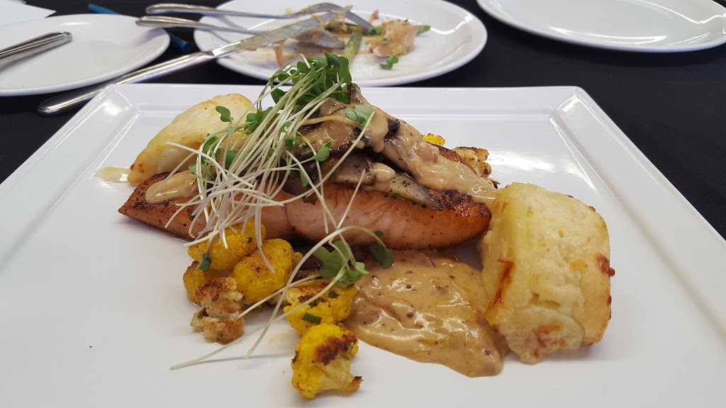 Traiteur Les Cuisines Leblanc | 266 Rue Saint-Ignace, La Prairie, QC J5R 1E5, Canada | Phone: (450) 444-2258