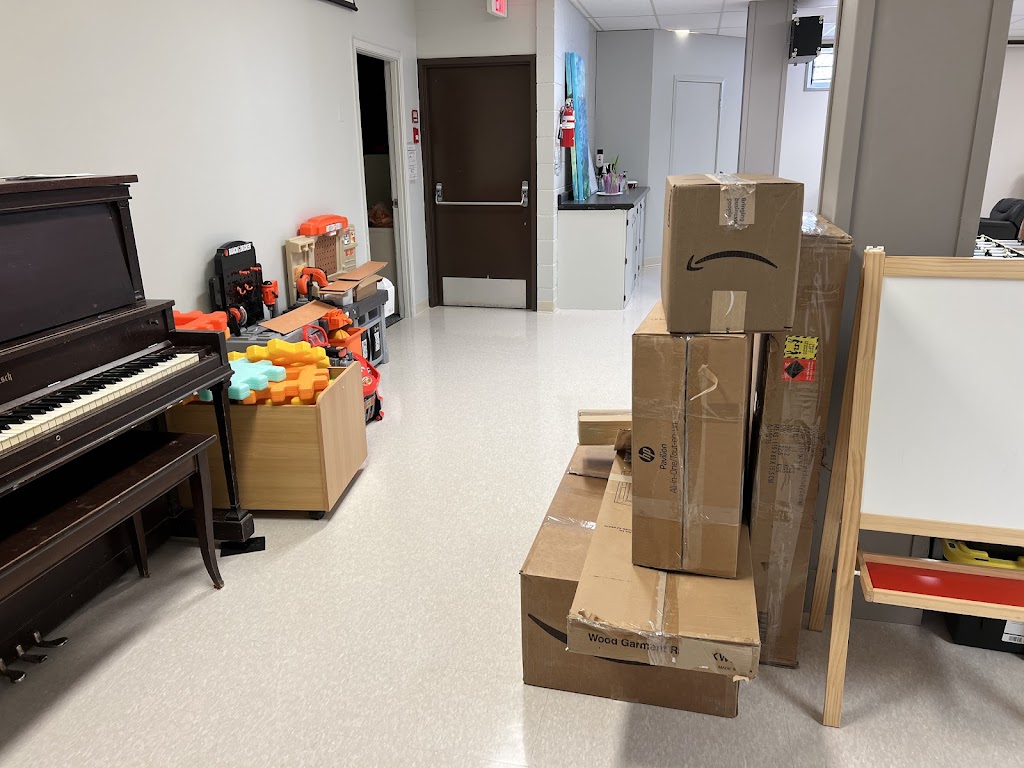 Le P’tit Paradis Inc. Âges scolaires | 1062 Autumnwood Dr, Winnipeg, MB R2J 1C7, Canada | Phone: (431) 996-2276