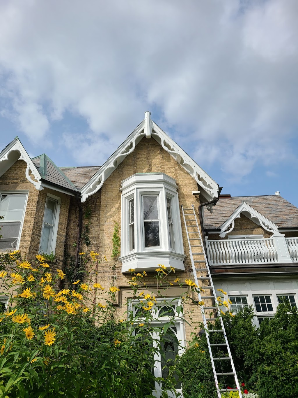 The English Paint Co | 63 Market St, Paris, ON N3L 3B1, Canada | Phone: (519) 865-6113