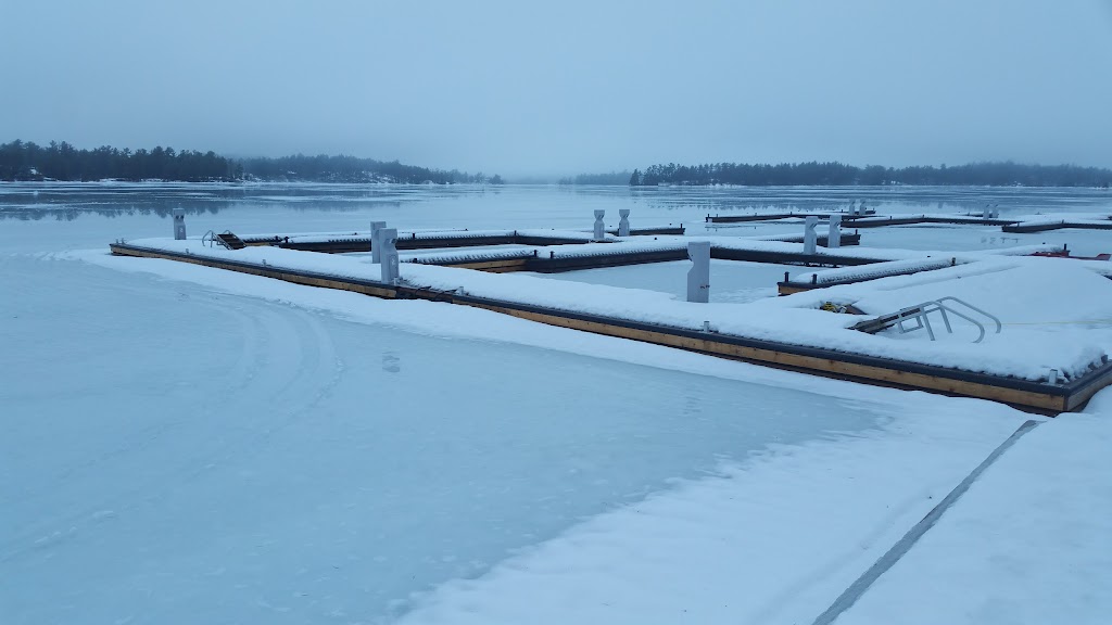 Harbour Town, McCrackens Landing | 2281 McCrackens Landing Rd, Lakefield, ON K0L 2H0, Canada | Phone: (705) 868-0385