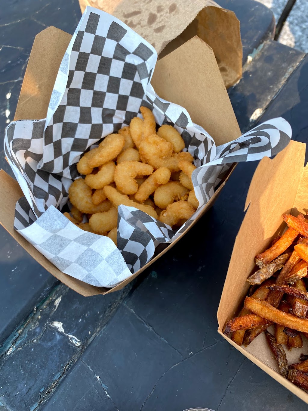 The Rocking Dock | 213 Vances Side Rd, Dunrobin, ON K0A 1T0, Canada | Phone: (613) 832-1414