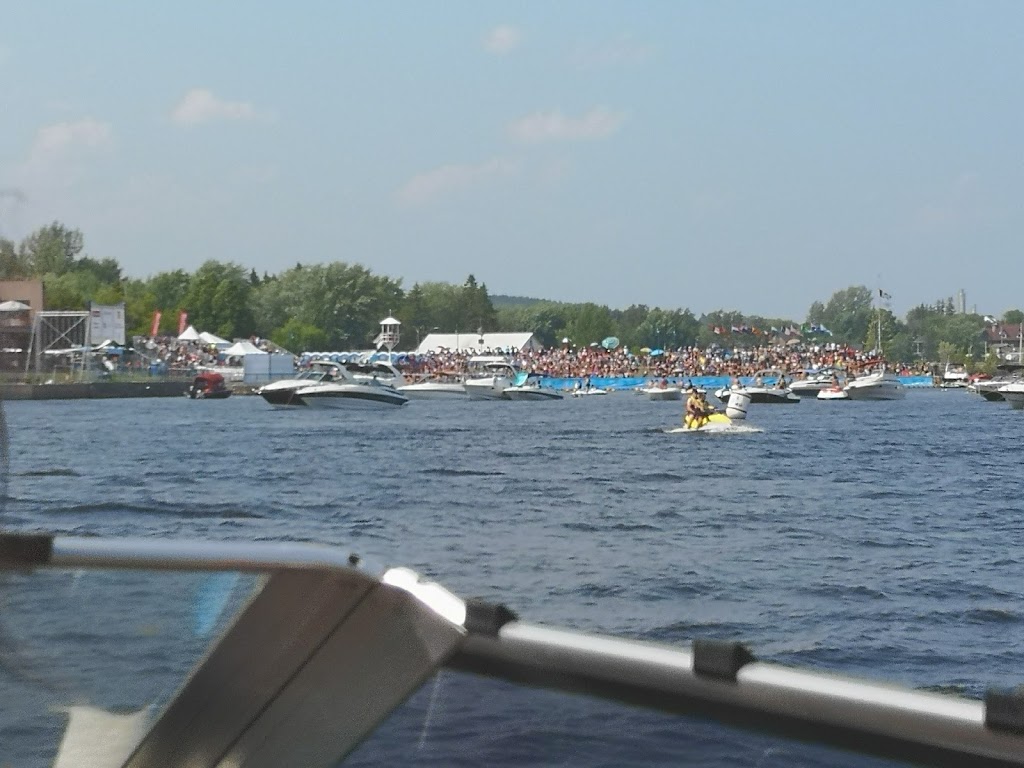 Traversee Intl Lac St-Jean | 1130 Bd Saint-Joseph, Roberval, QC G8H 2L9, Canada | Phone: (418) 275-2851