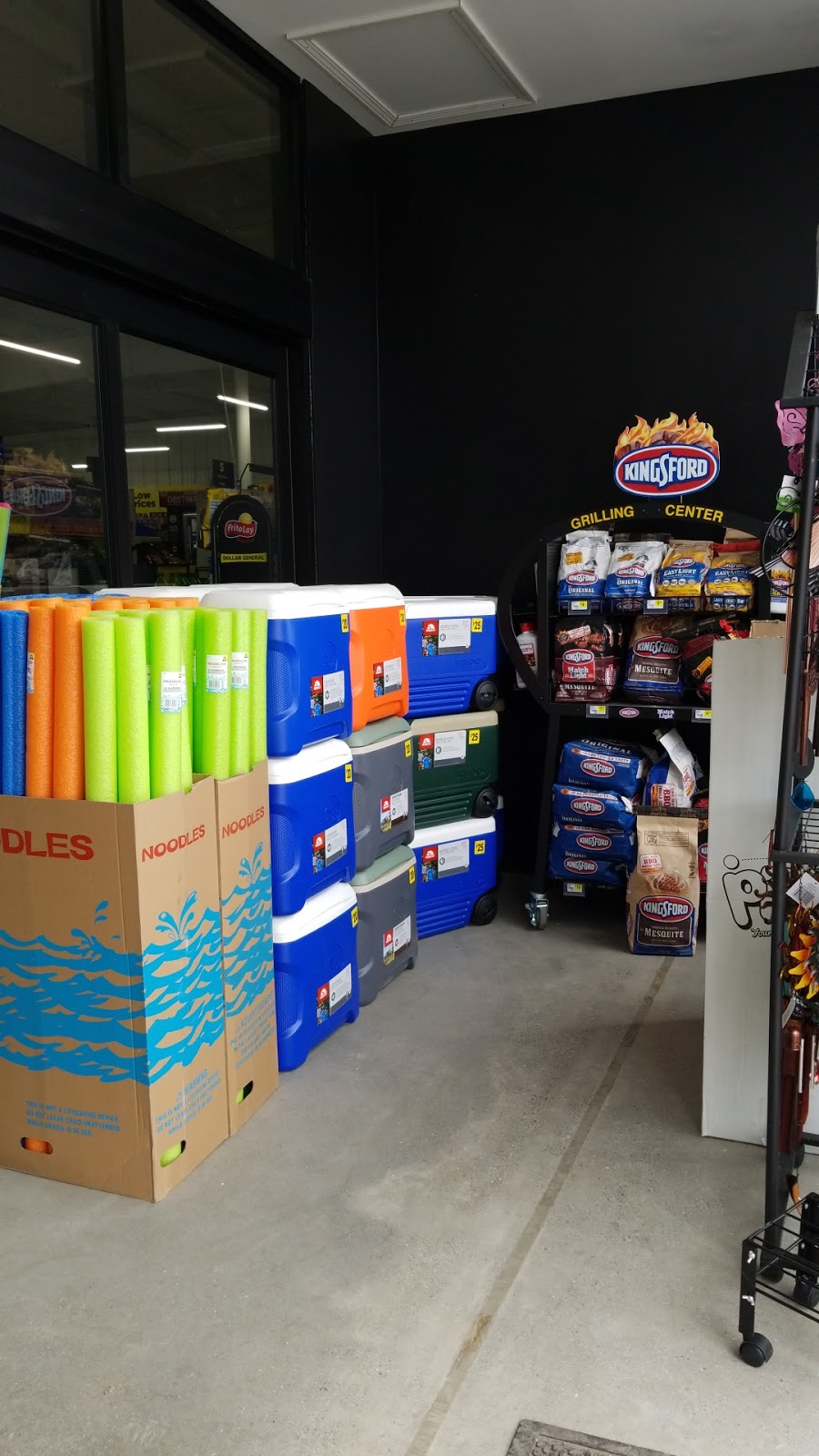 Dollar General | 8644 Dixie Hwy, Fair Haven, MI 48023, USA | Phone: (586) 684-5515