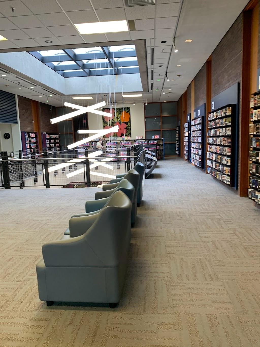 Idea Exchange | Queens Square | 1 N Square, Cambridge, ON N1S 2K6, Canada | Phone: (519) 621-0460