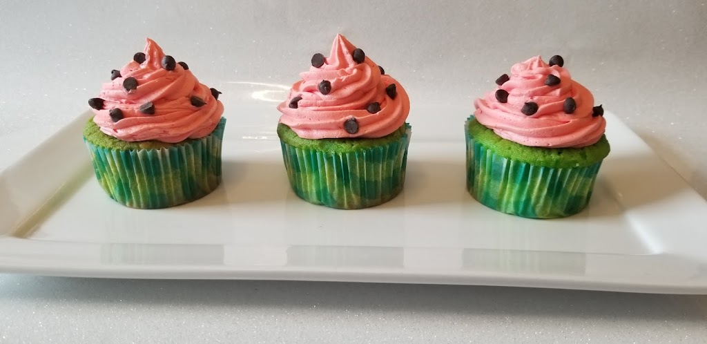 The Awesome Cupcake Co | 6 Simcoe St, Barrie, ON L4M 1L6, Canada | Phone: (705) 302-3717
