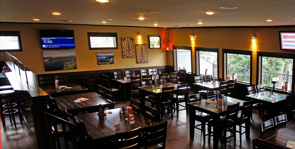 Copper Island Pub Bar & Grill | 1277 Trans-Canada Hwy, Sorrento, BC V0E 2W0, Canada | Phone: (250) 675-2254