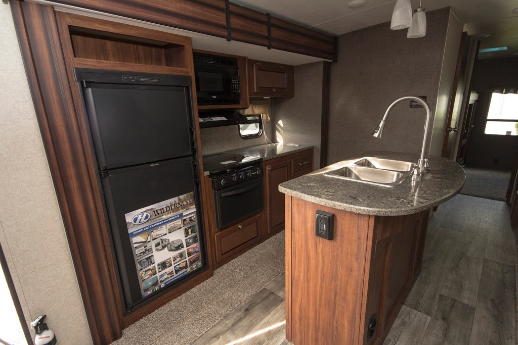 Muskoka RV | 4201 Huronia Rd, Orillia, ON L3V 3H6, Canada | Phone: (705) 345-1045