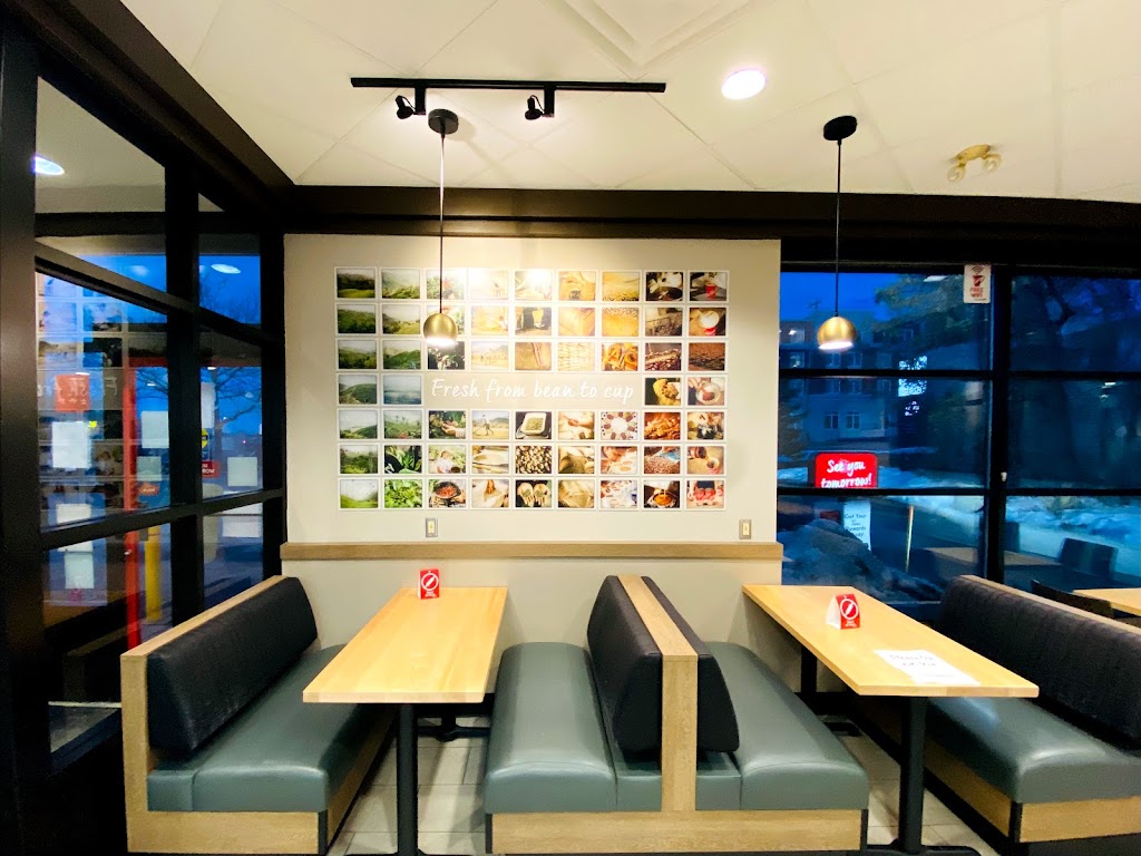 Tim Hortons | 350 Yonge St, Barrie, ON L4N 4C8, Canada | Phone: (705) 739-9788