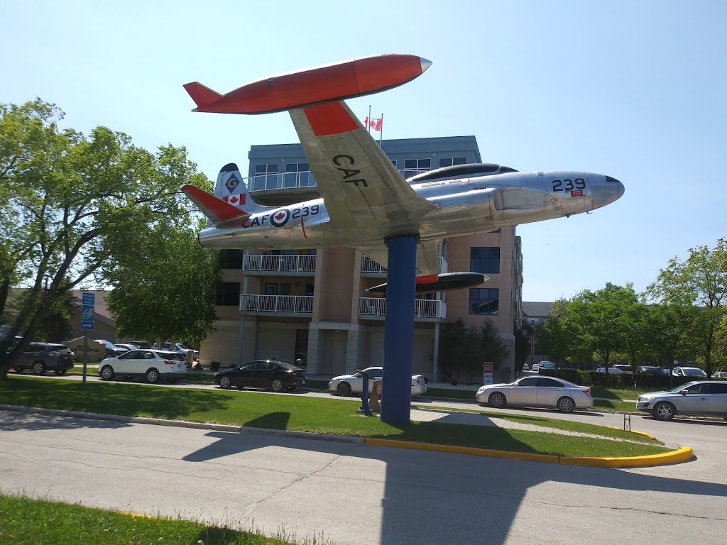 Lakeview Gimli Resort | Box 1860, 10 Centre St, Gimli, MB R0C 1B0, Canada | Phone: (204) 642-8565