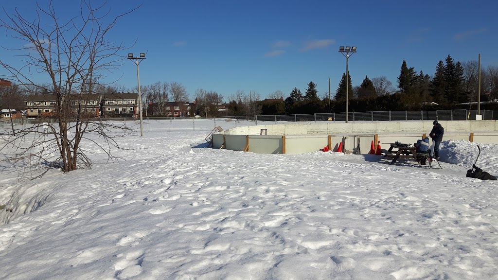 Maki Park | 19 Leeming Dr, Nepean, ON K2H 5P6, Canada