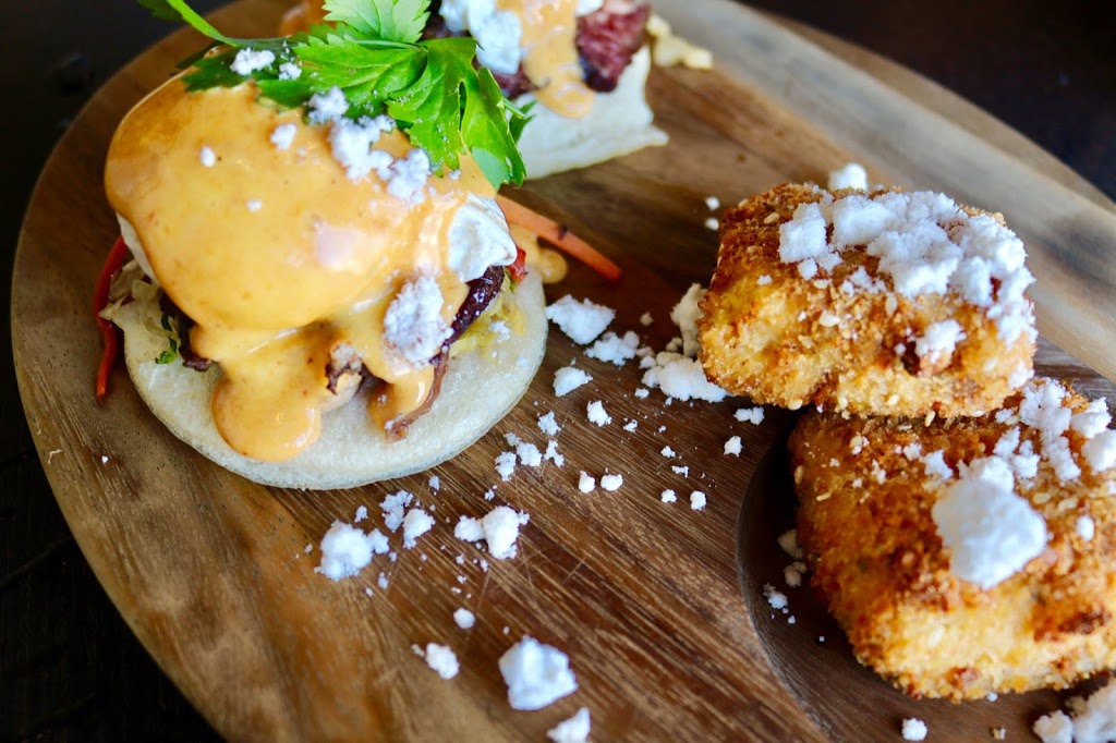 Patrons Bar & Grill | 27 Dellridge Ln #105, Bedford, NS B4A 0H1, Canada | Phone: (902) 829-8888