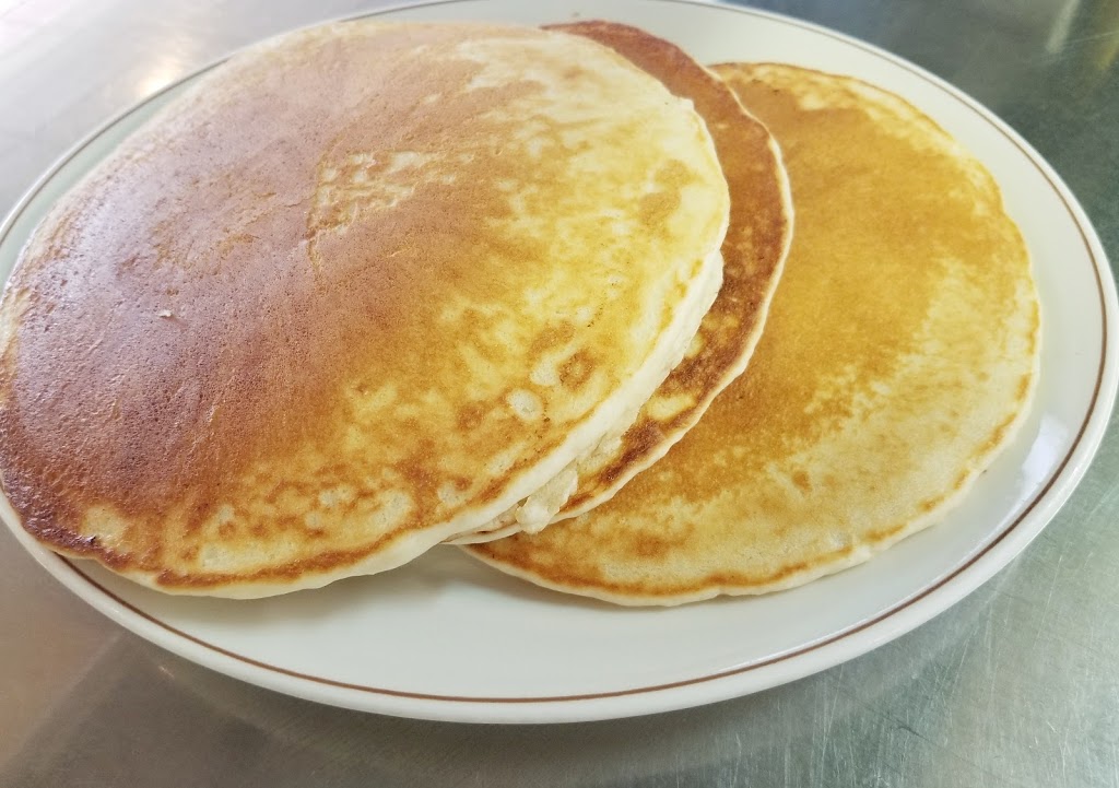 Prairie Oasis Family Restaurant | 1650 Lakeview Rd, Bushell Park, SK S0H 0N0, Canada | Phone: (306) 692-4334