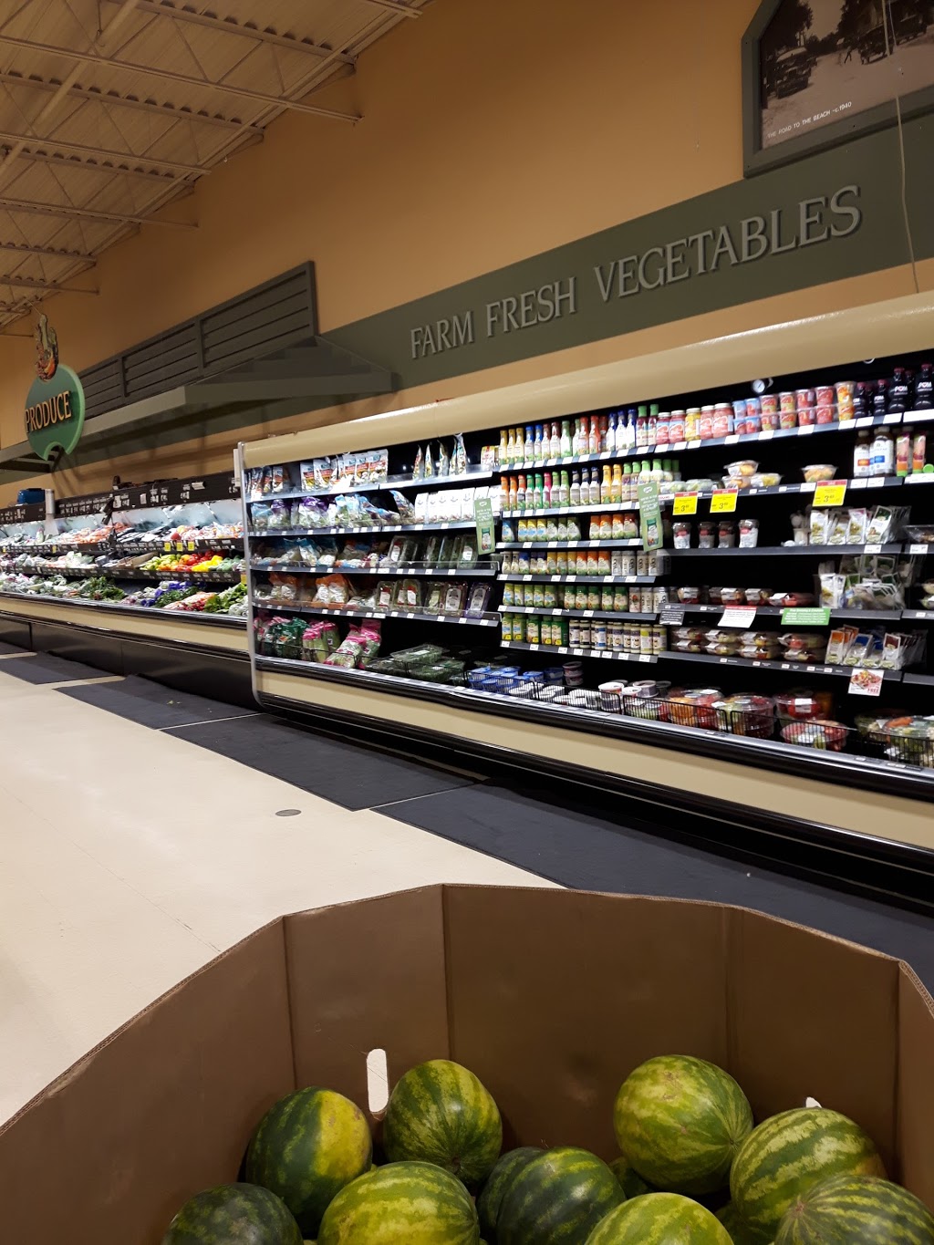 Wasaga Beach Foodland | 711 River Rd W, Wasaga Beach, ON L9Z 1N7, Canada | Phone: (705) 429-1360