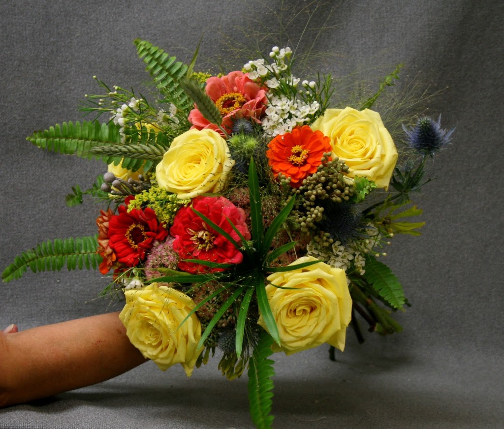 Ullenbruchs Flowers & Gifts | 1839 Lapeer Ave, Port Huron, MI 48060, USA | Phone: (810) 985-6175