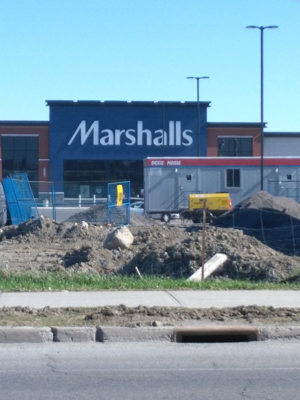 Marshalls 2025 MerBleue Rd, Orléans, ON K4A 3T9, Canada