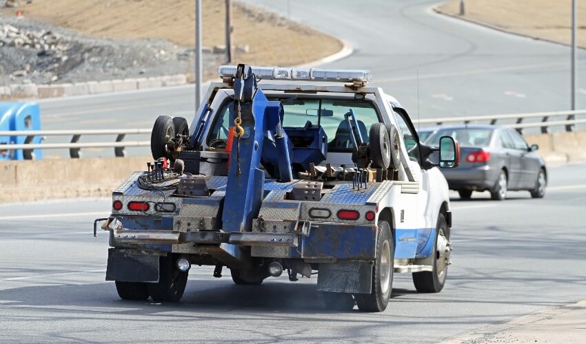 Scarborough Roadside Services | 10 Loggerhead Grove, Scarborough, ON M1X 1T7, Canada | Phone: (416) 388-0692
