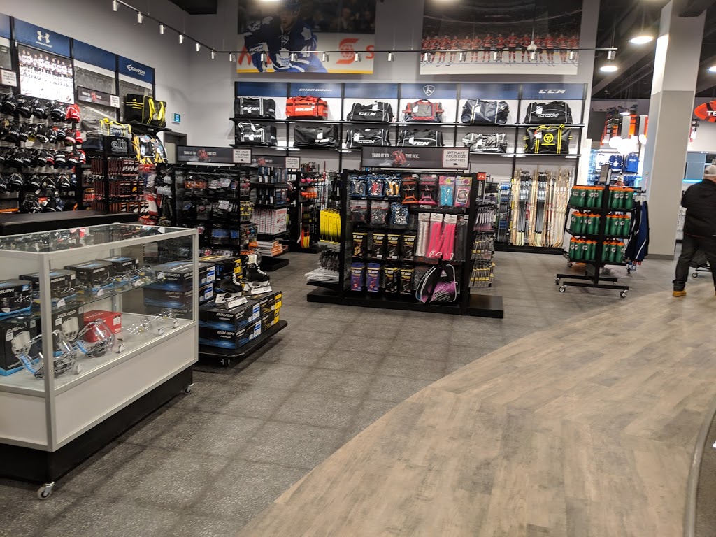 Sport Chek | STONE ROAD MALL, 435 Stone Rd W r1, Guelph, ON N1G 2X6, Canada | Phone: (519) 824-4352