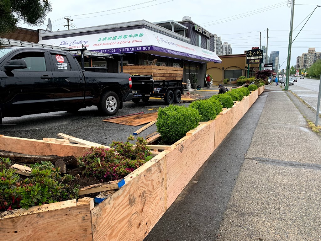 3 KING’S ROOFING AND RENOVATIONS INC. | 4323 Inverness St, Vancouver, BC V5V 4X1, Canada | Phone: (778) 868-1906