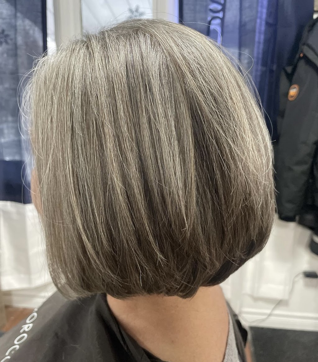 Portside Salon and Barbershop | 998 Mosley St, Wasaga Beach, ON L9Z 2G7, Canada | Phone: (705) 446-5287