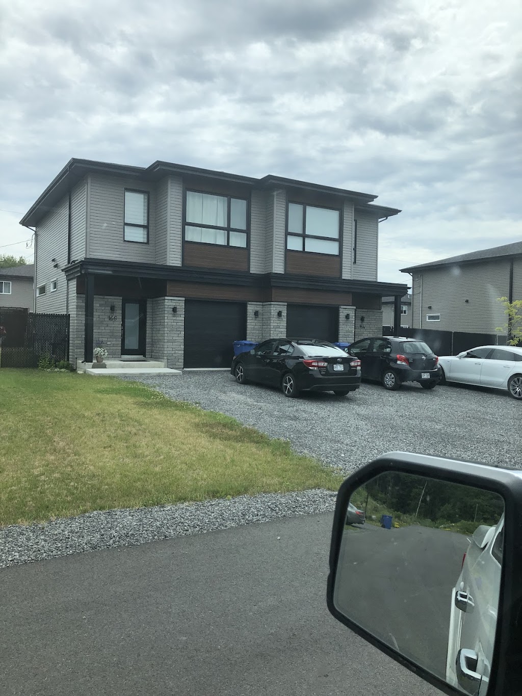 Construction Yvon Loiselle | 96 Rue Principale, Les Coteaux, QC J7X 1A1, Canada | Phone: (450) 802-0752