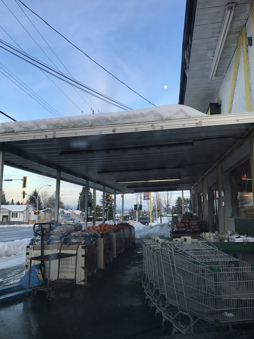 Fruiticana | 13174 64 Ave, Surrey, BC V3W 1X7, Canada | Phone: (604) 598-9220