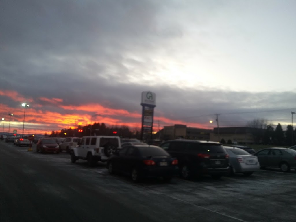 Hart | 520 Boulevard Frontenac O, Thetford Mines, QC G6G 5V9, Canada | Phone: (418) 335-1115