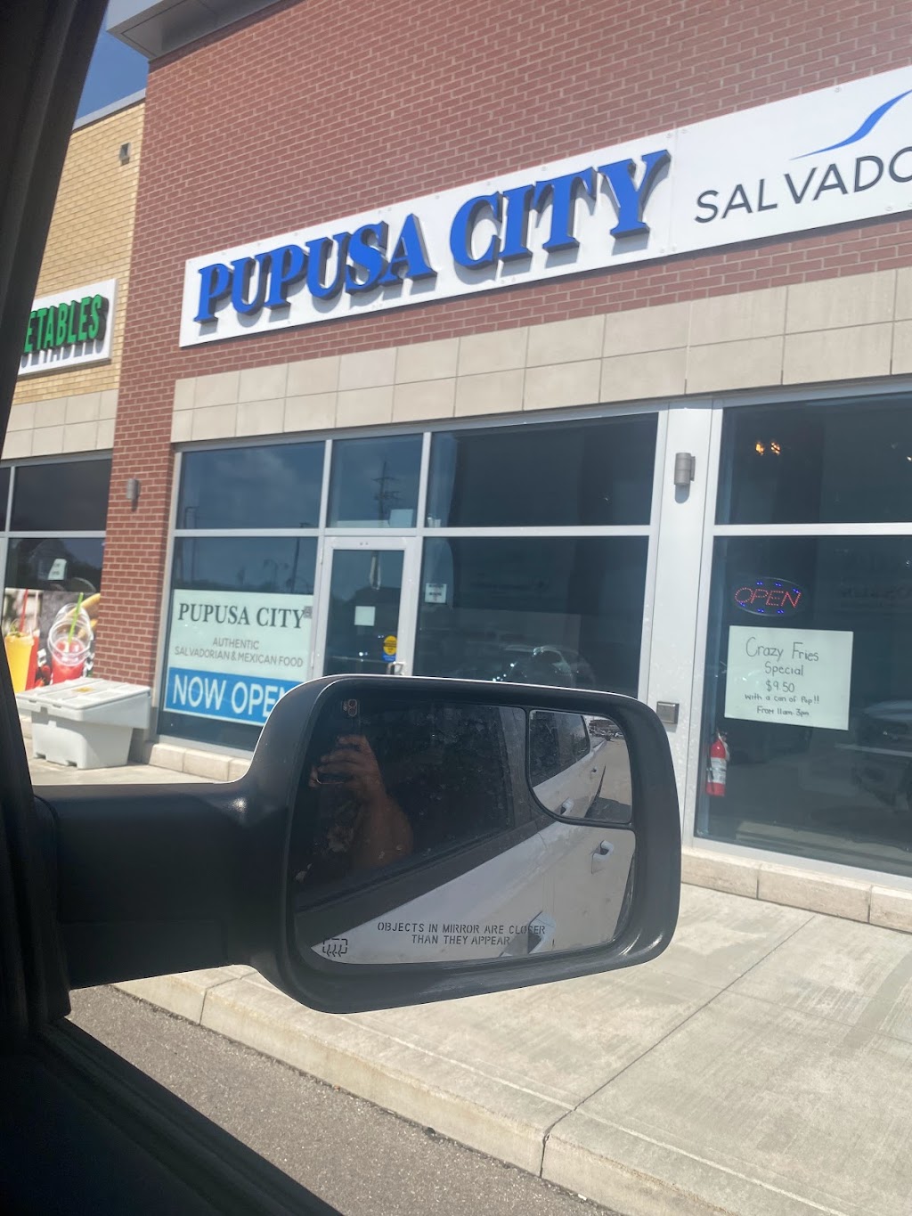 Pupusa City | 360 Conklin Rd, Brantford, ON N3T 5L5, Canada | Phone: (519) 756-0616