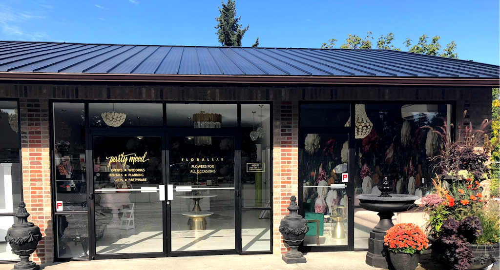 The Floral Bar at Party Mood | 4831 Golfers Dr, Duncan, BC V9L 6L3, Canada | Phone: (250) 701-3151