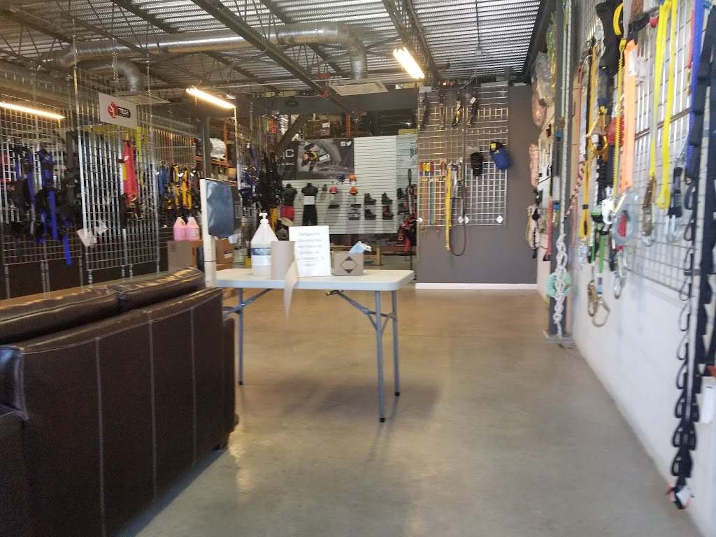 Sécurité Landry | 1600 Rue Bernard-Lefebvre, Laval, QC H7C 0A5, Canada | Phone: (514) 387-0553