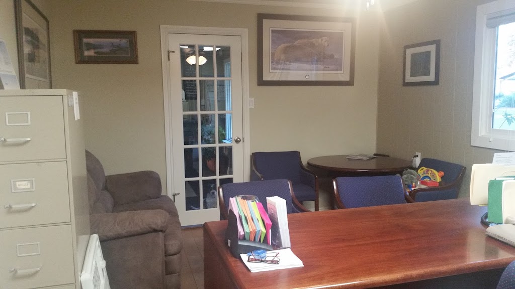 Suzanne Ormiston, Notary Public | 6536 Rodolph Rd, Victoria, BC V8Z 5W5, Canada | Phone: (778) 426-2233