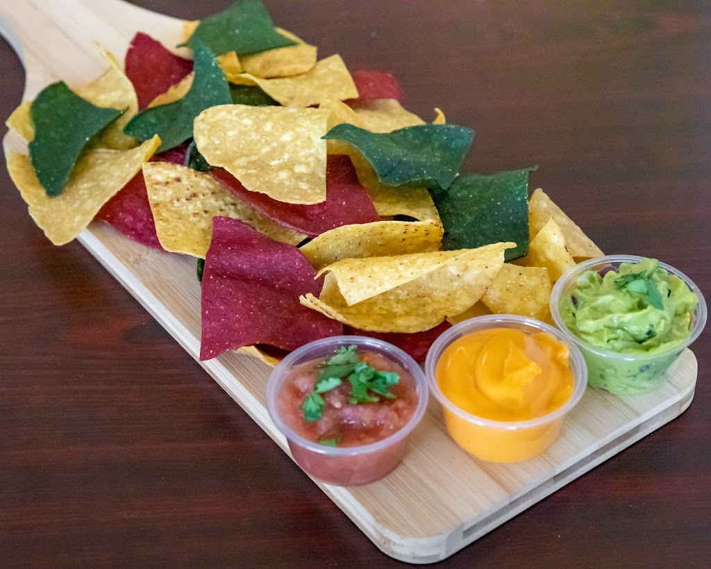 Mango Burrito Mexican Grill | 215 Chain Lake Dr, Halifax, NS B3S 1C9, Canada | Phone: (902) 446-2221