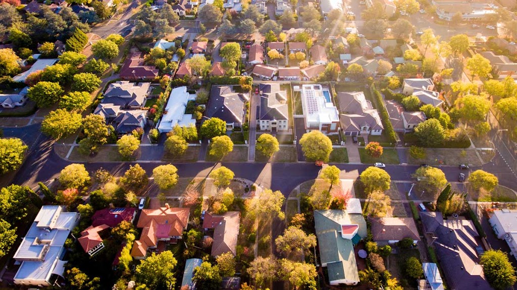 Above & Beyond Property Maintenance | 882 Bannerman Ave, Winnipeg, MB R2X 1K1, Canada | Phone: (204) 803-2530