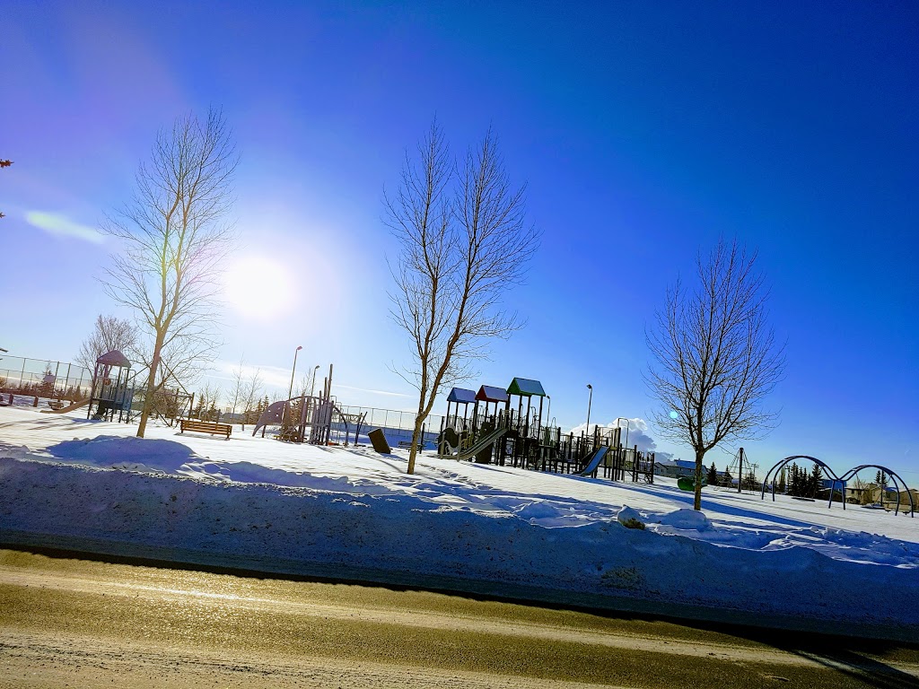 Applewood Park | 31 Appleridge Green SE, Calgary, AB T2A 7R6, Canada | Phone: (403) 268-2489