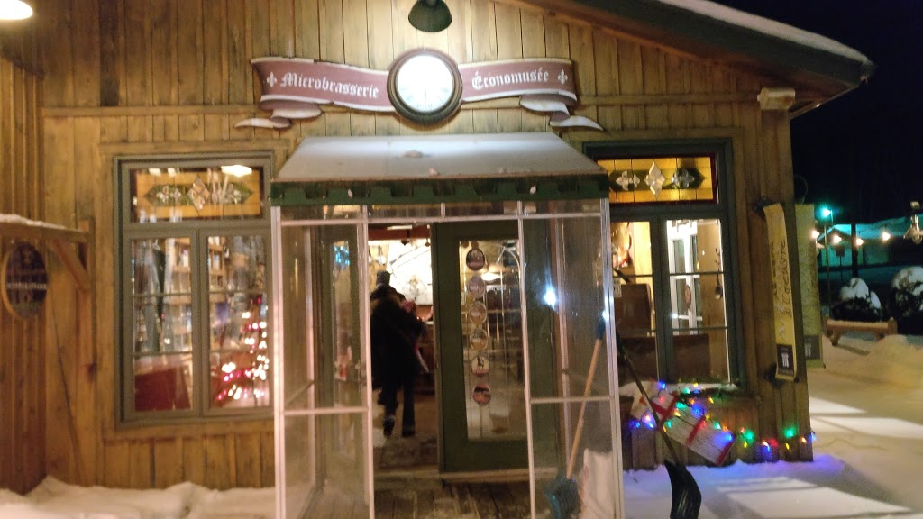 Microbrasserie Nouvelle France | 90 Rang de la Rivière-aux-Écorces, Saint-Alexis-des-Monts, QC J0K 1V0, Canada | Phone: (819) 265-4000