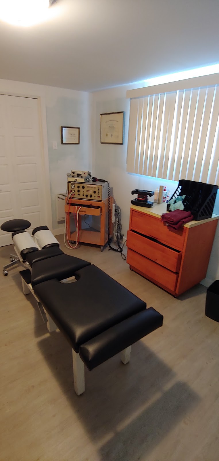 Clinique Chiropratique De St Felix De Valois | 5210 Rue Principale, Saint-Félix-de-Valois, QC J0K, Canada | Phone: (450) 803-8970