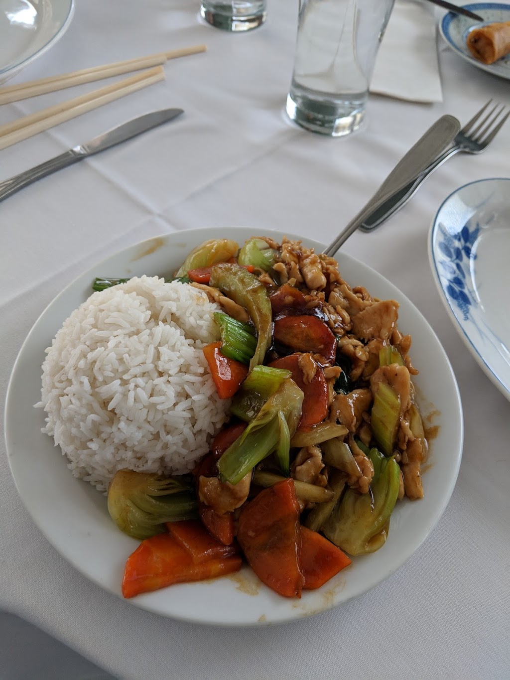 Jasmine Chinese Cuisine | 3930 Montrose Rd, Niagara Falls, ON L2H 3C9, Canada | Phone: (905) 371-3918