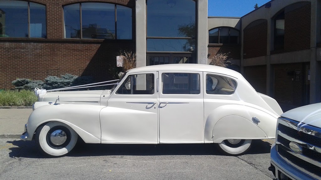 woodbridge aaayorkdale limo | 510 Rowntree Dairy Rd, Woodbridge, ON L4L 8H2, Canada | Phone: (647) 606-0172