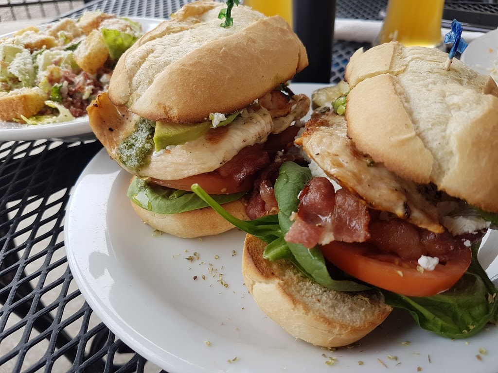 Dimitri’s Pizzeria and Restaurant | 22 Trent St S, Frankford, ON K0K 2C0, Canada | Phone: (613) 398-1888