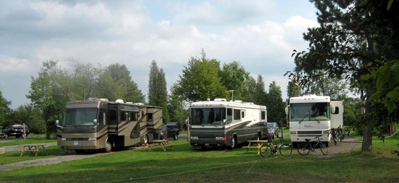Camp Hither Hills | 5227 Bank St, Gloucester, ON K1X 1H2, Canada | Phone: (613) 822-0509
