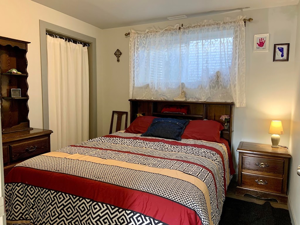 Two Old Crows BnB | 21 Ave, Coleman, AB T0K 0M0, Canada | Phone: (403) 915-8081