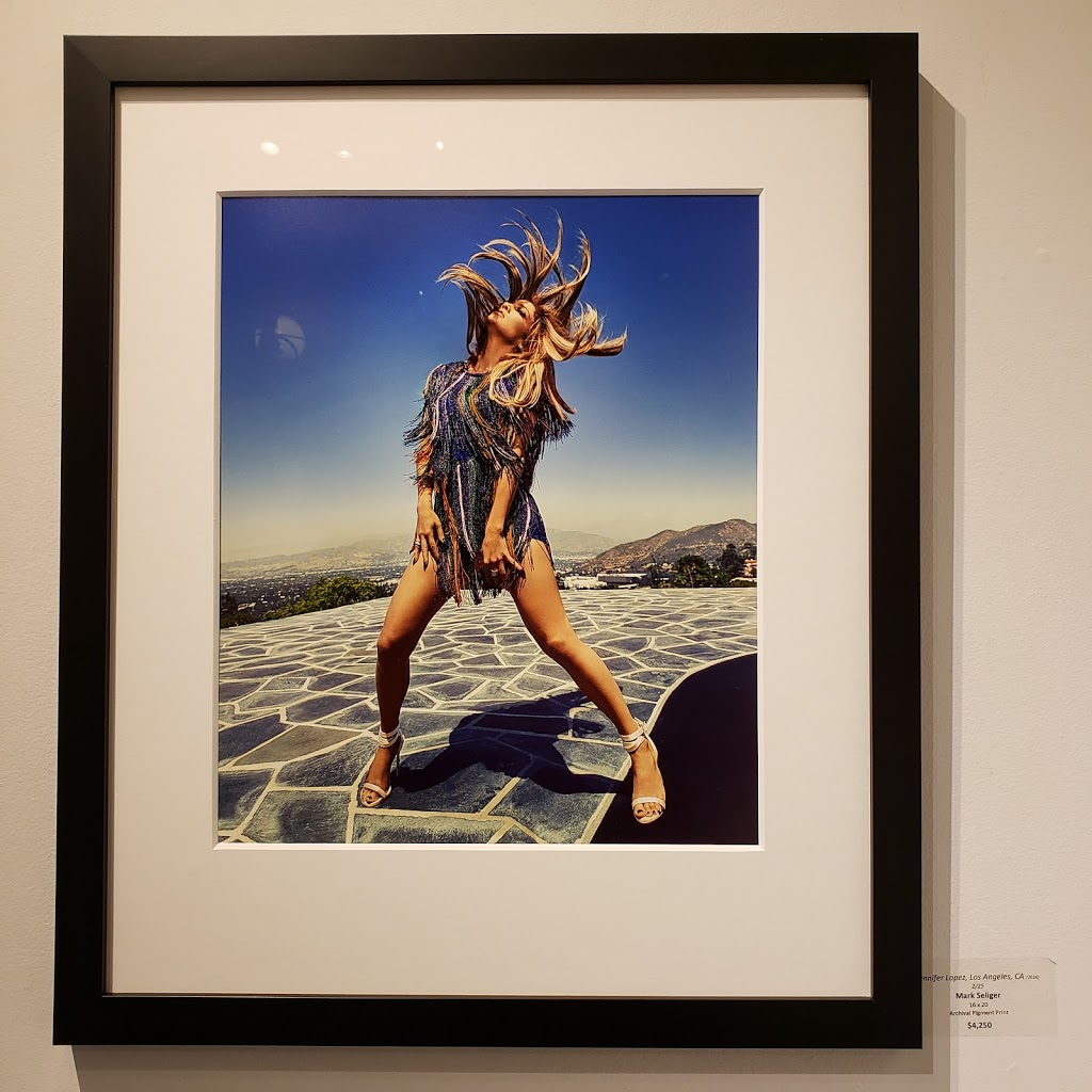 Hazelton Fine Art Galleries | 14 Hazelton Ave, Toronto, ON M5R 2E2, Canada | Phone: (647) 748-1000