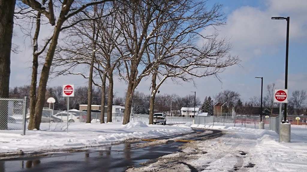 Vincent Massey Secondary School | 1800 Liberty St, Windsor, ON N9E 1J2, Canada | Phone: (519) 969-2530