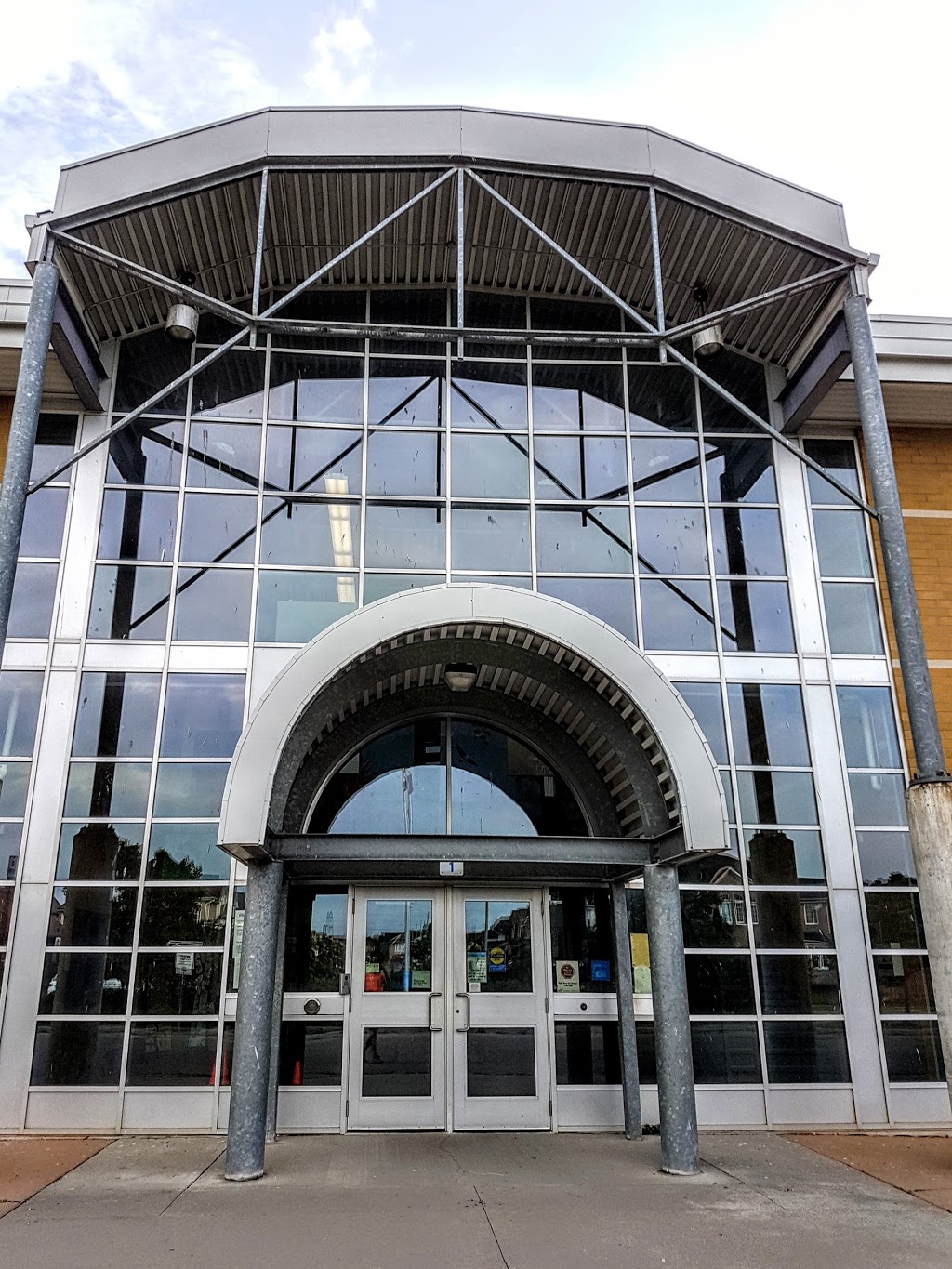 Osprey Woods Public School | 6135 Lisgar Dr, Mississauga, ON L5N 7V2, Canada | Phone: (905) 785-9687
